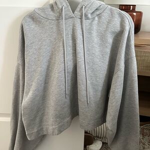 Alo yoga cropped bae hoodie